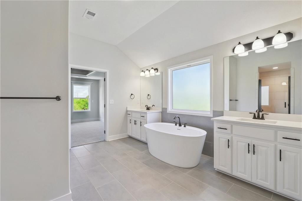 10326 N Winchester Avenue — photo 23