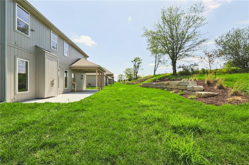 10326 N Winchester Avenue — photo 37