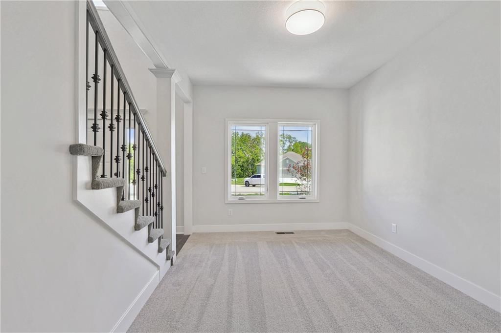 10326 N Winchester Avenue — photo 7