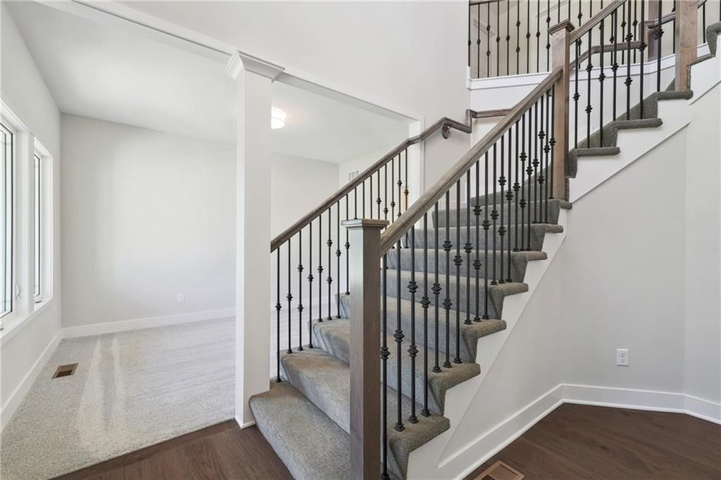 10326 N Winchester Avenue — photo 10