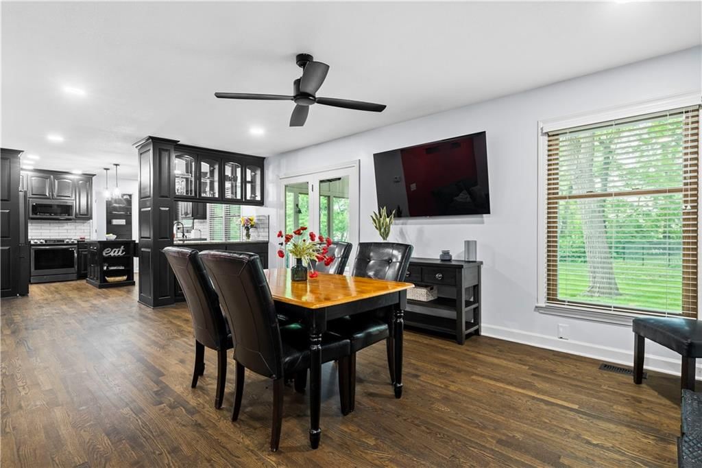 6911 Millridge Street — photo 18