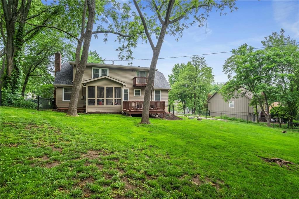 6911 Millridge Street — photo 48