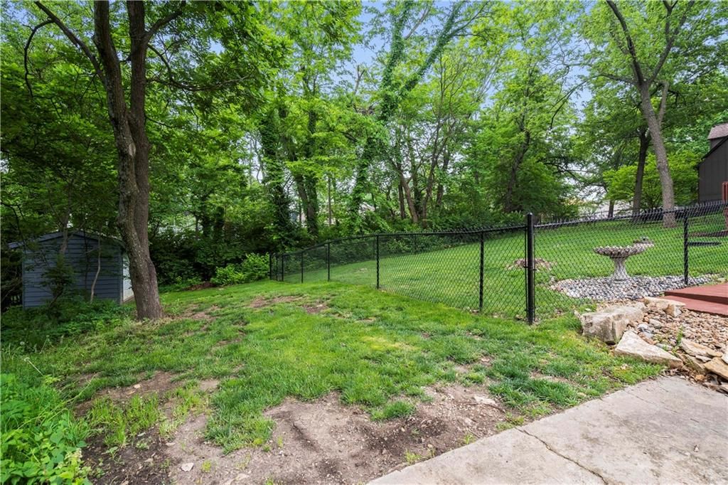 6911 Millridge Street — photo 54