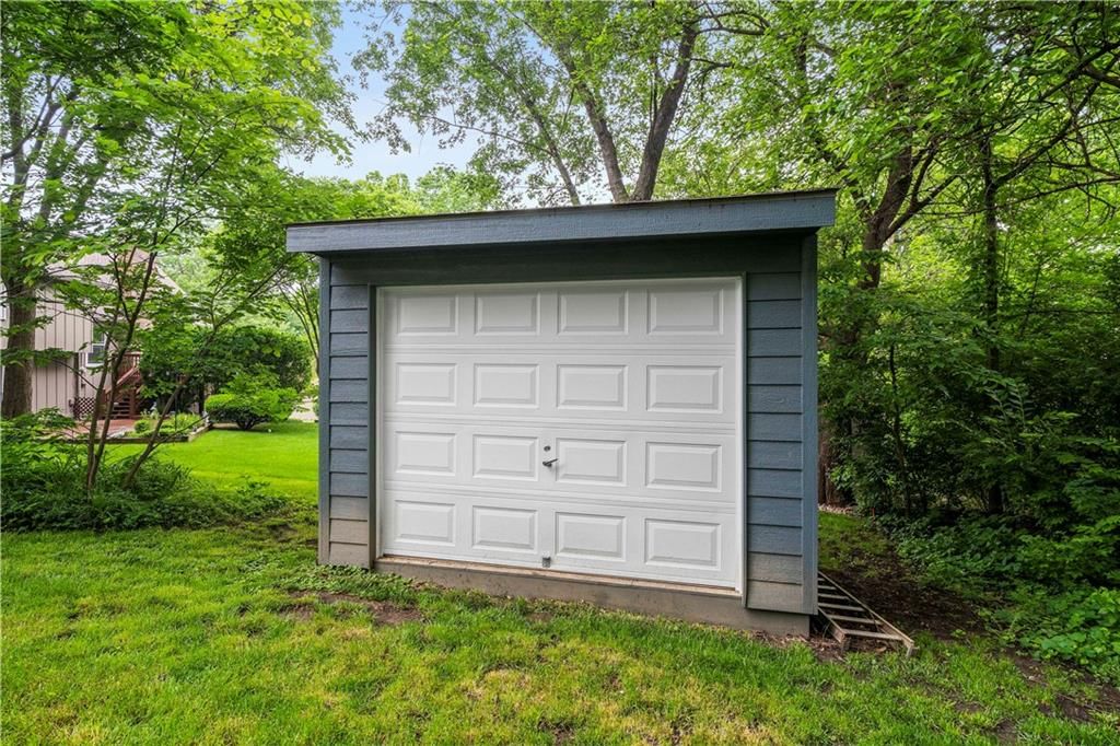 6911 Millridge Street — photo 61