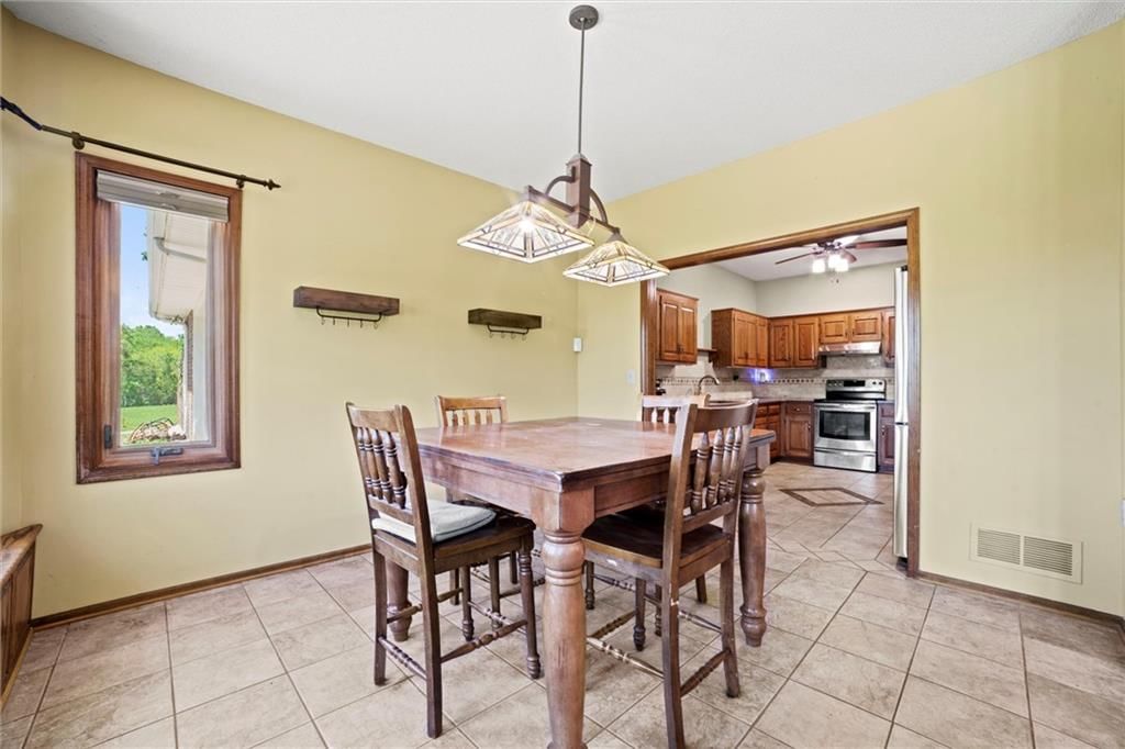 33811 E Jenkins Road — photo 8