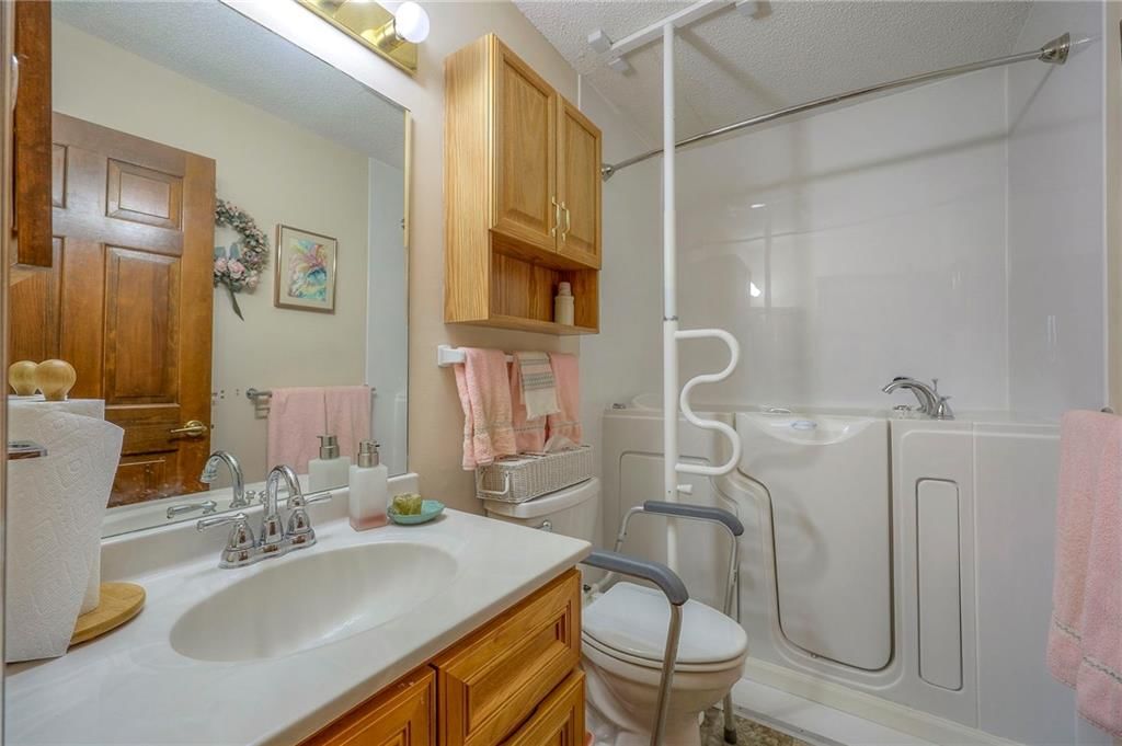 6222 Ash Court — photo 23