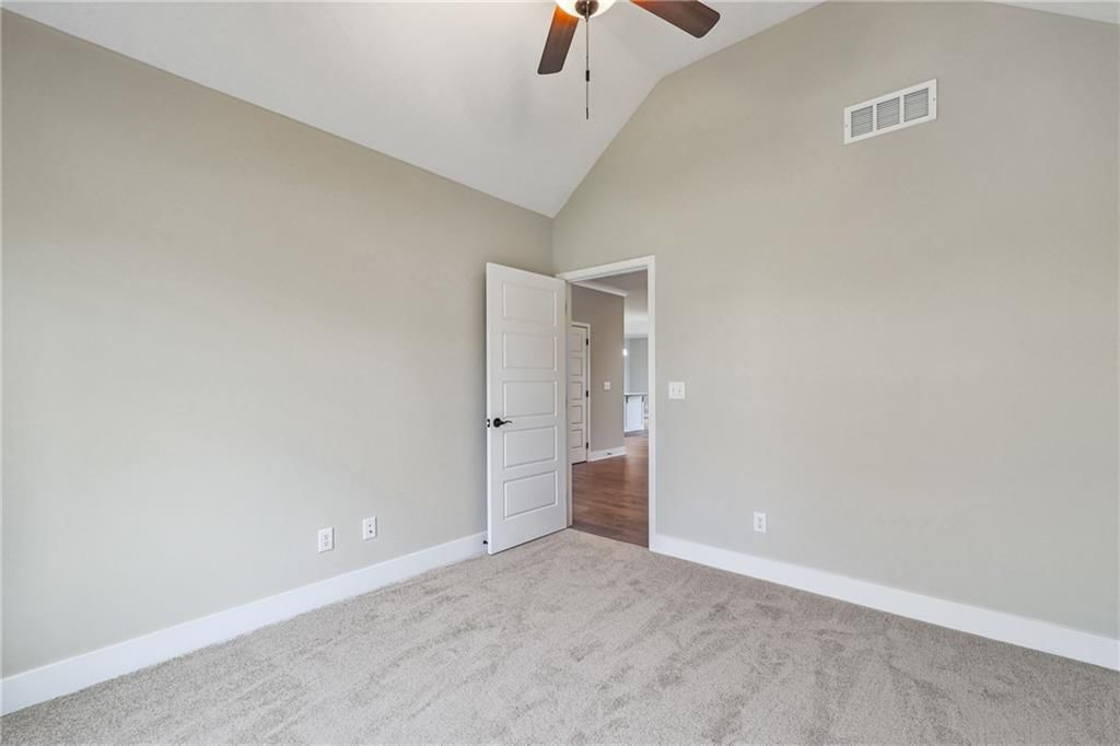 10314 N Winchester Avenue — photo 11