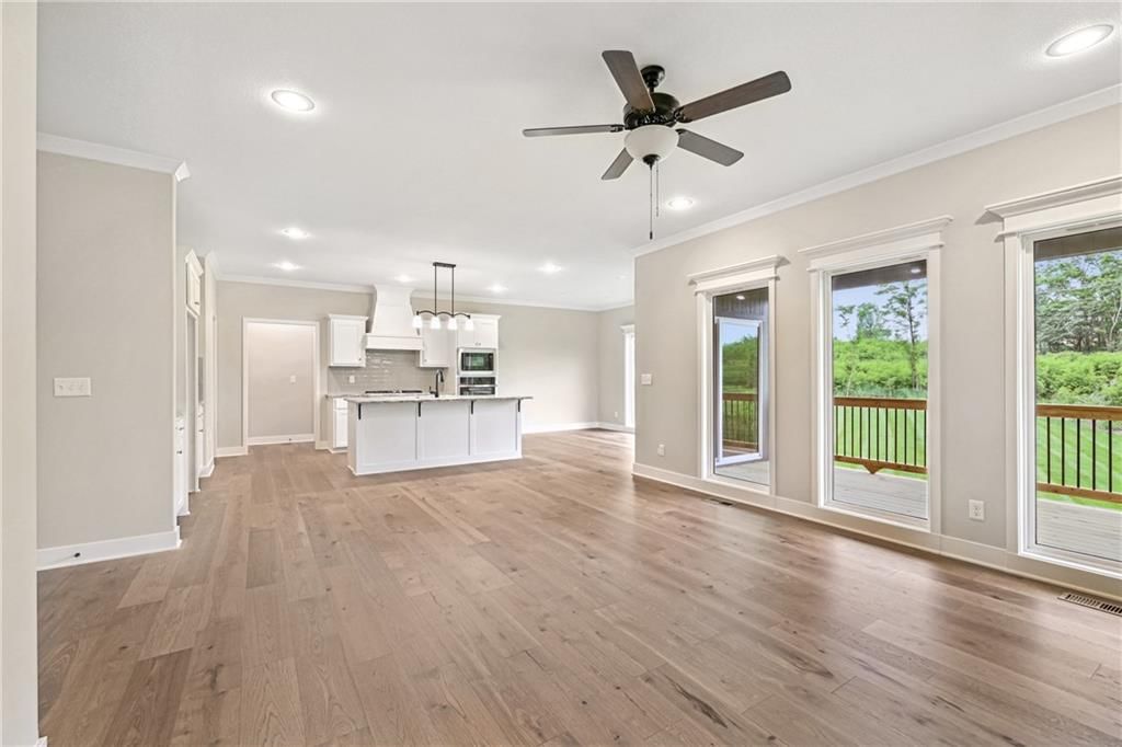10314 N Winchester Avenue — photo 12