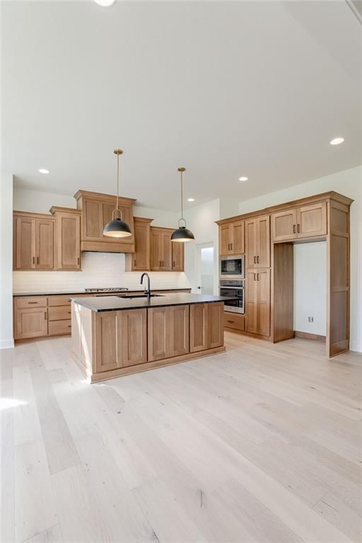 11449 S Aurora Street — photo 18