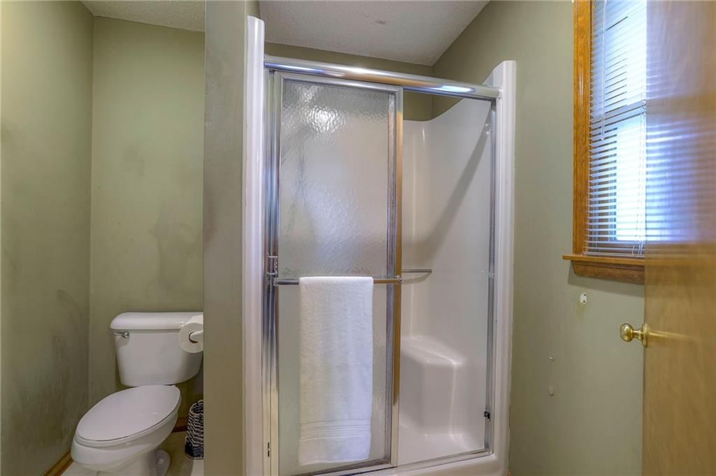 1601 Roberta Drive — photo 17