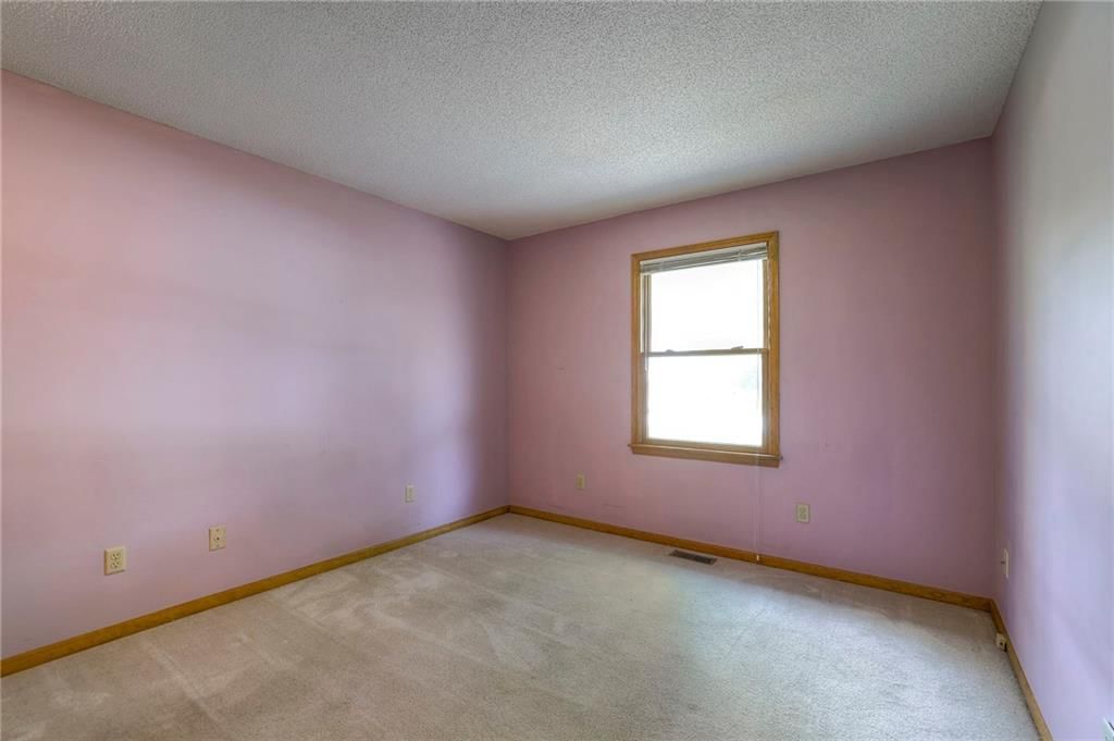 1601 Roberta Drive — photo 20