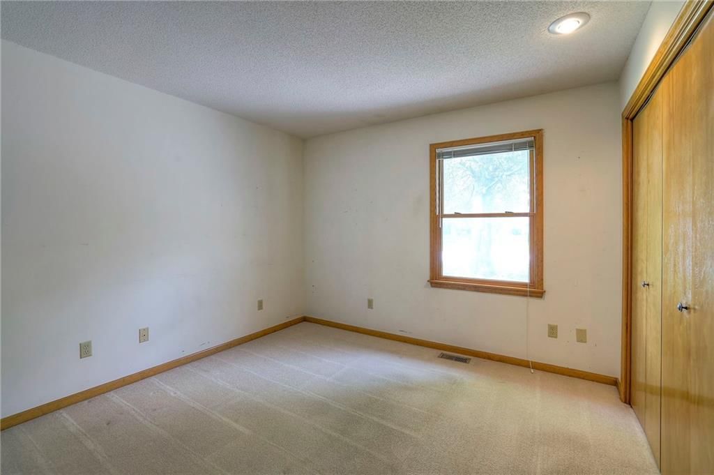 1601 Roberta Drive — photo 21