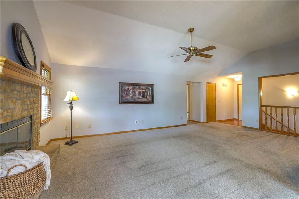 1601 Roberta Drive — photo 10