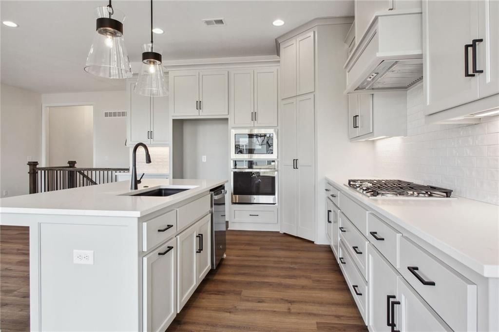 1506 SW Arbor Park Drive — photo 12