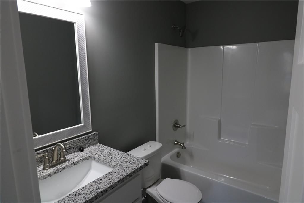 5107 University Avenue — photo 15