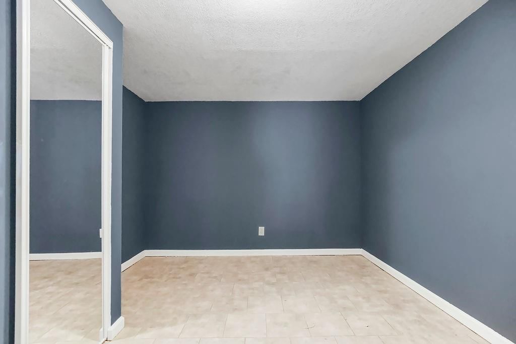 2952 N Highland Street — photo 14