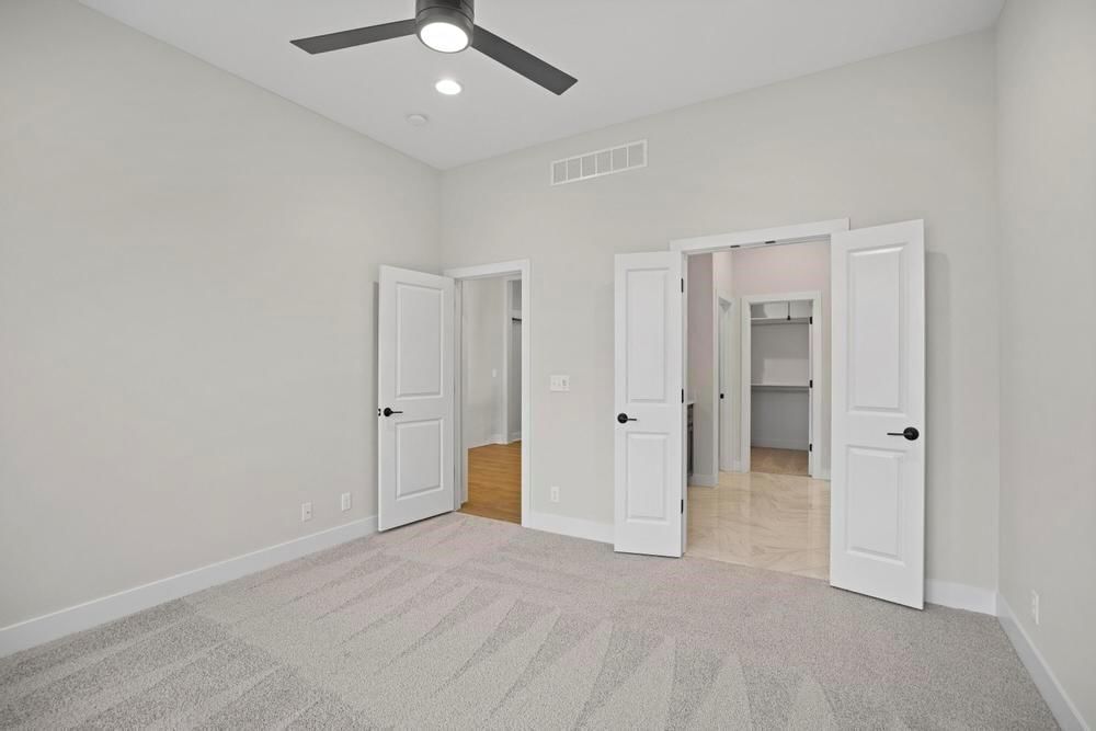 3205 SW Merriam Court — photo 16