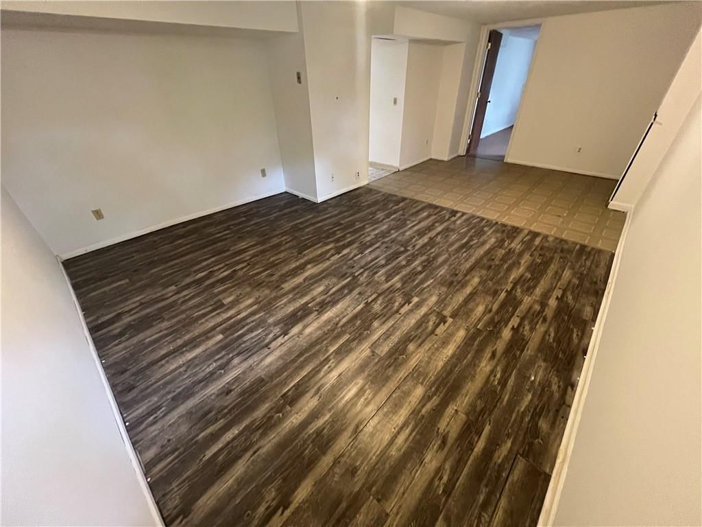 11303 Myrtle Street — photo 13