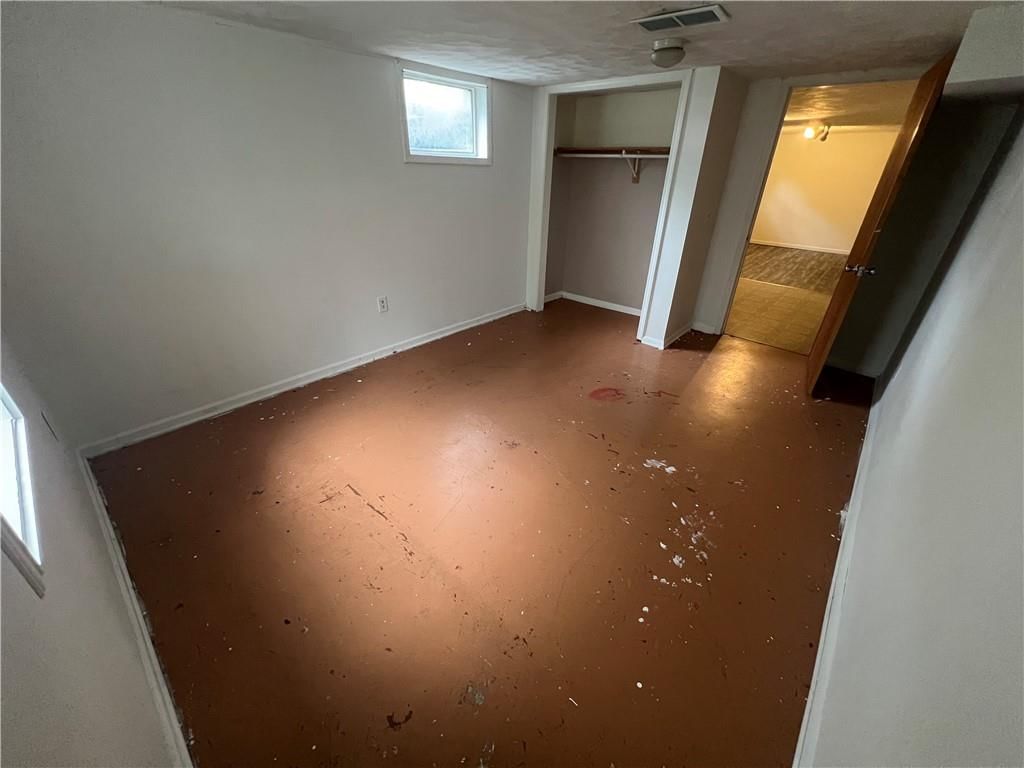 11303 Myrtle Street — photo 14