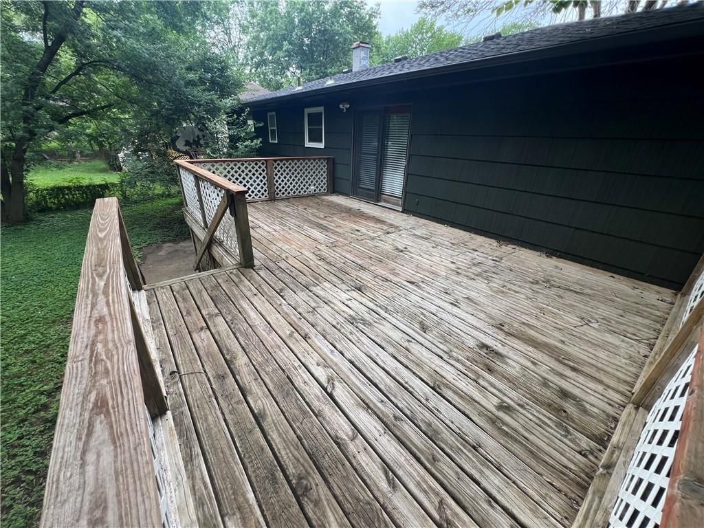 11303 Myrtle Street — photo 18