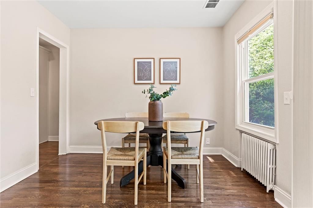 5545 Flint Street — photo 10