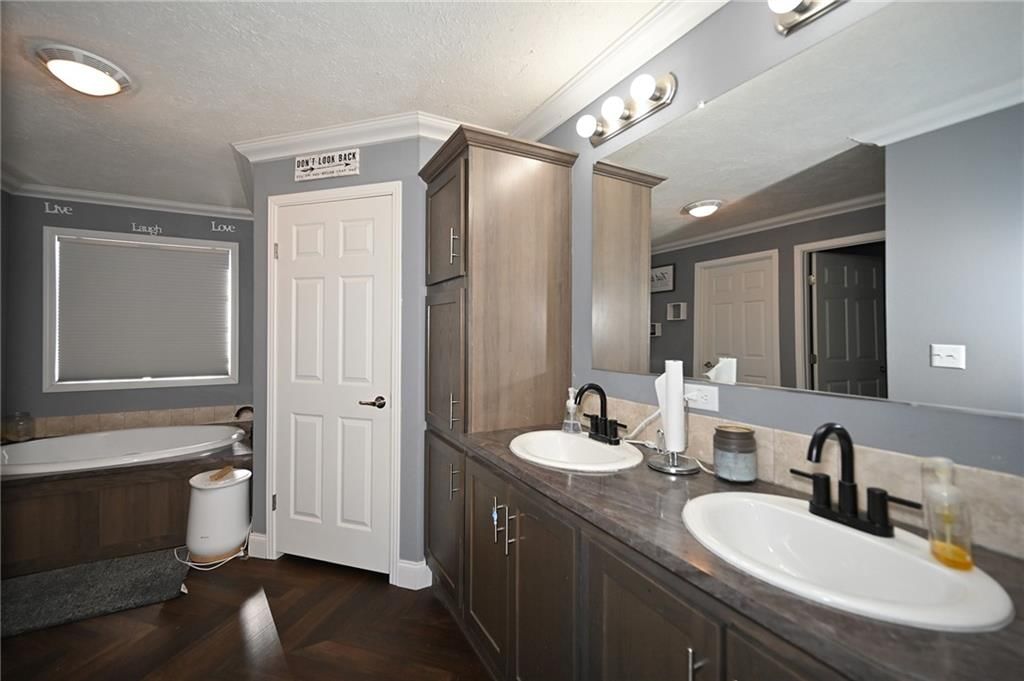 3310 S 42nd Street — photo 16