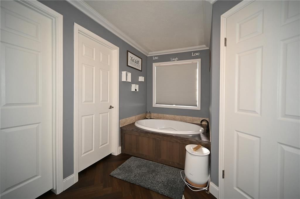 3310 S 42nd Street — photo 18