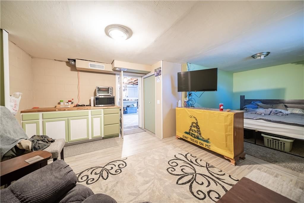 1623 S 39th Street — photo 34