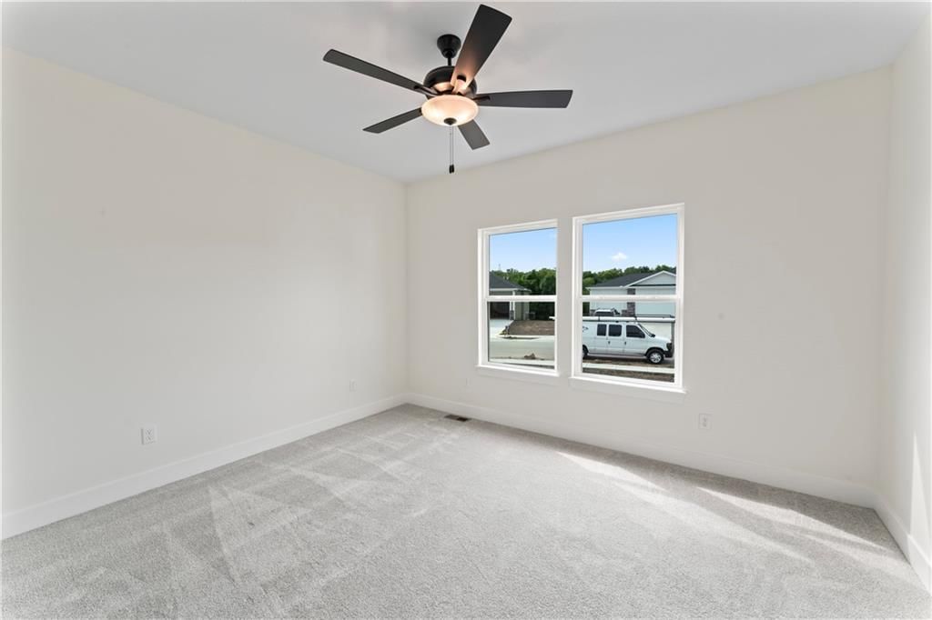 2202 Richmond Drive — photo 26