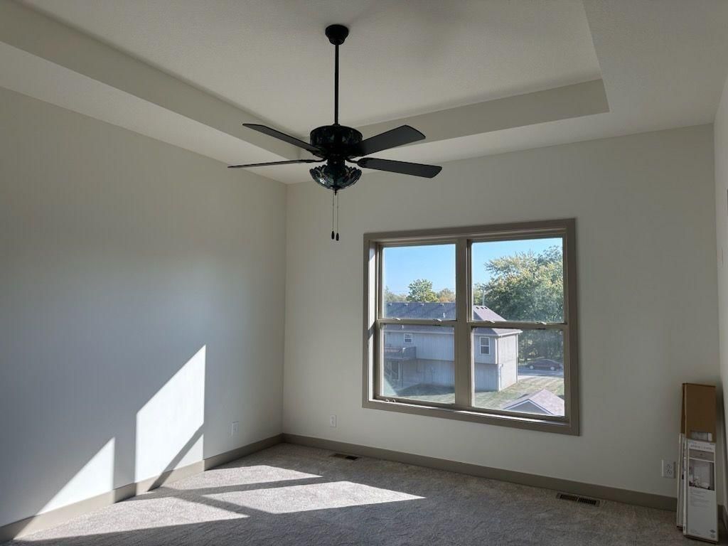 402 Lykins Lane — photo 13