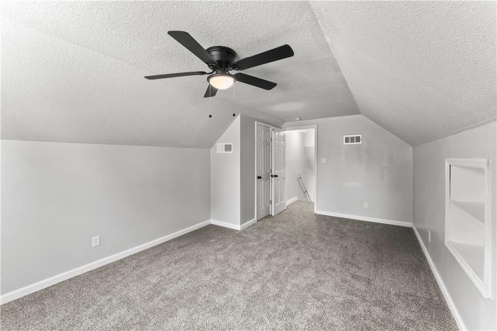 12801 Ewing Avenue — photo 14