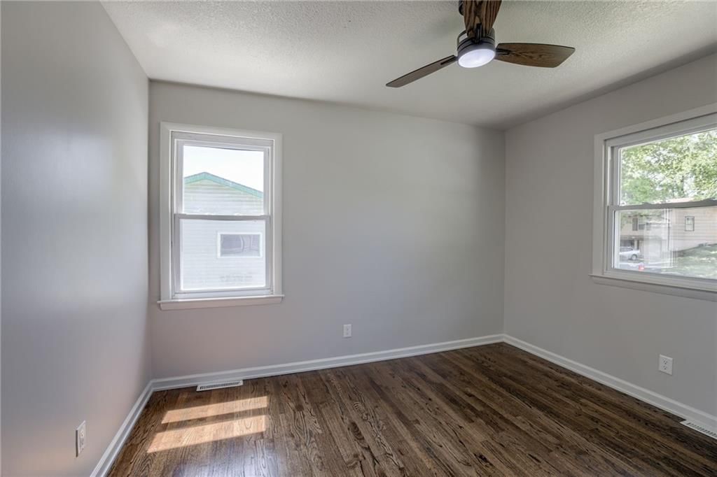 621 N 82nd Terrace — photo 10