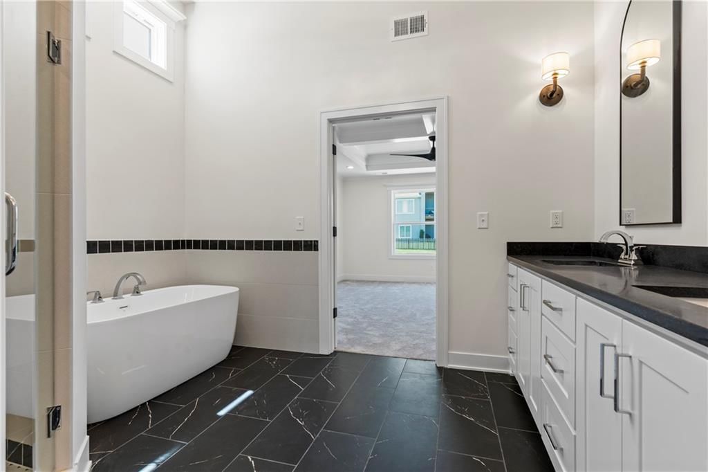 4540 NE Sherwood Drive — photo 39