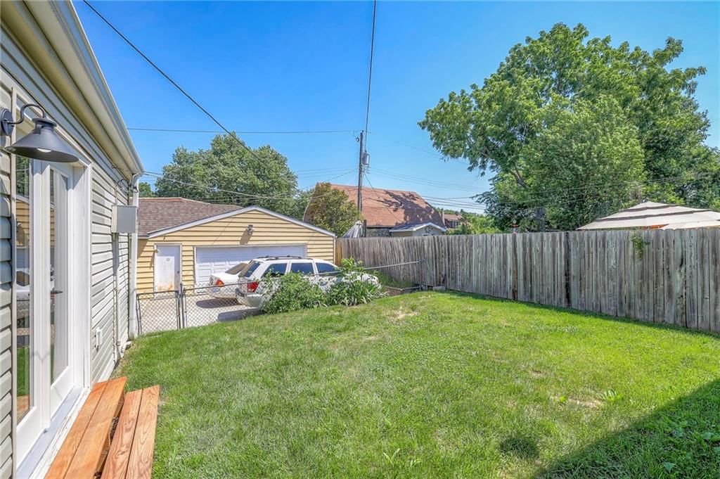 407 N Askew Avenue — photo 51