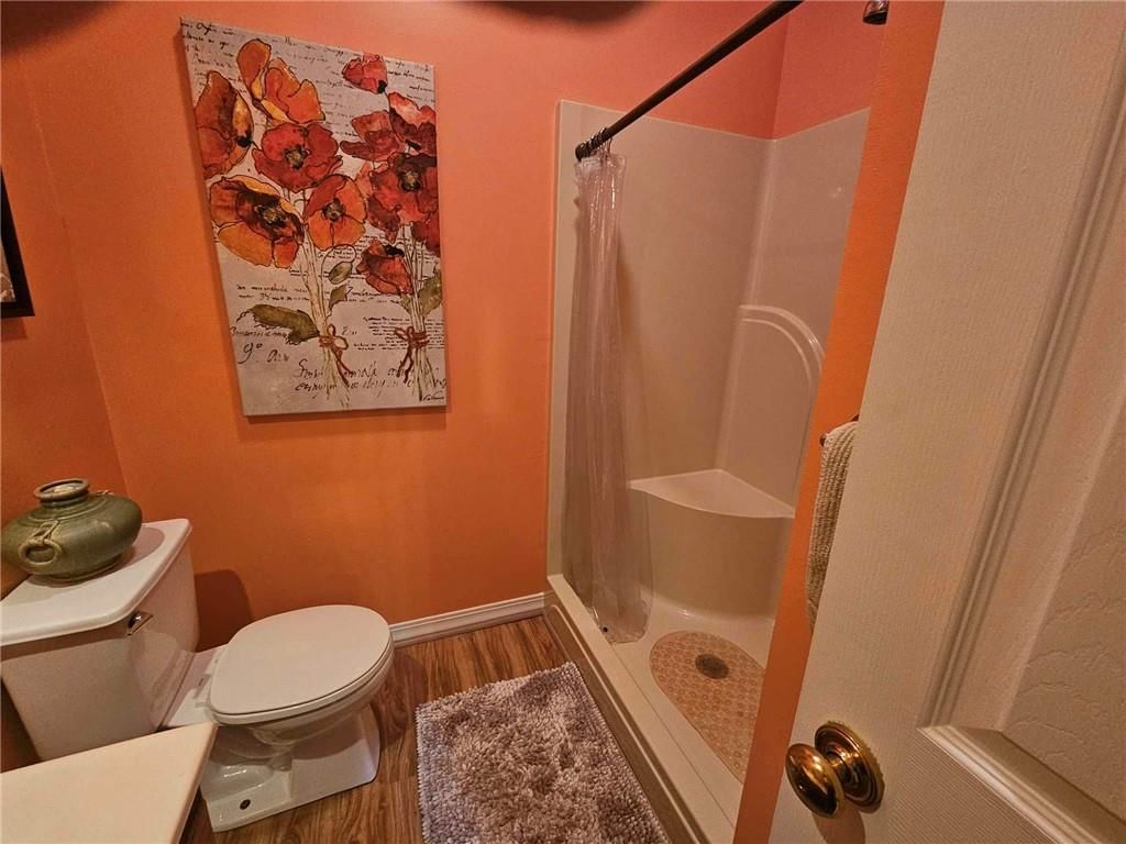 1708 Westbury Lane — photo 11