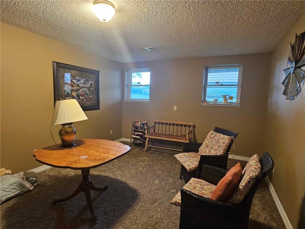 1708 Westbury Lane — photo 14