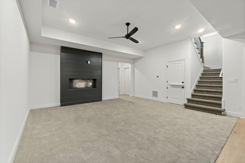 6608 Belmont Street — photo 23