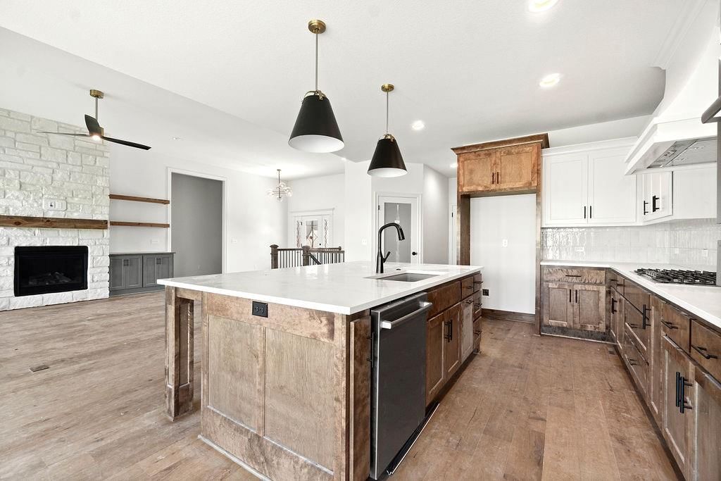 6608 Belmont Street — photo 8