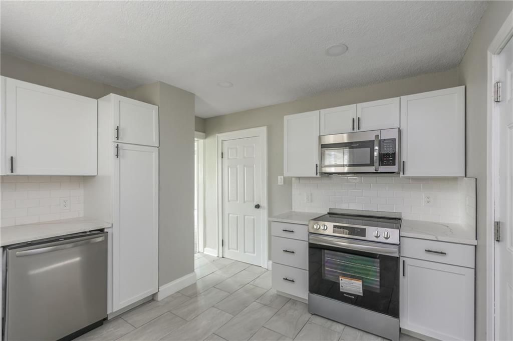 2904 N 10th Street — photo 9