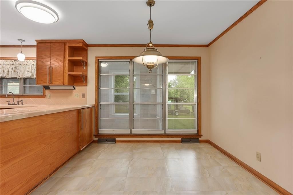 10304 E 71ST Terrace — photo 8