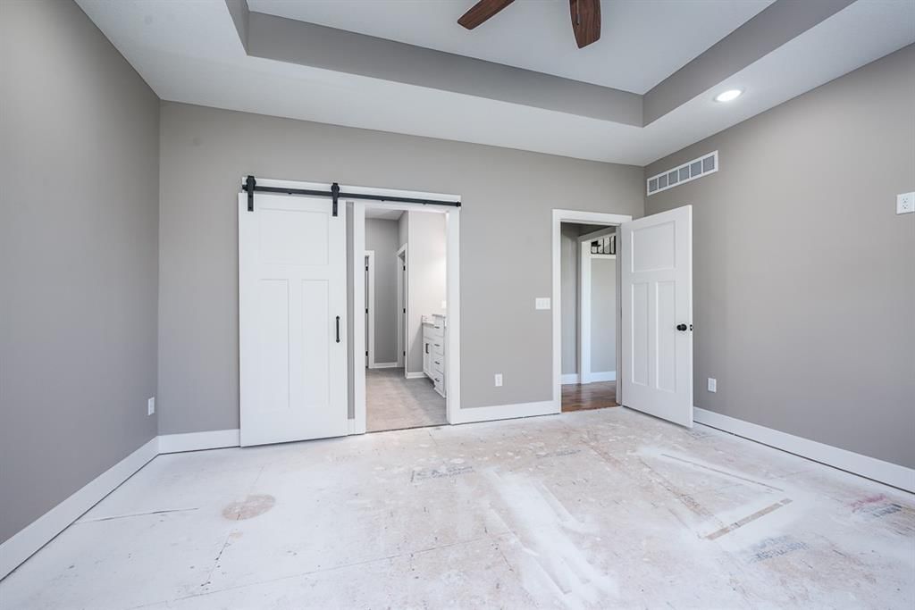 1414 N 150th Terrace — photo 12