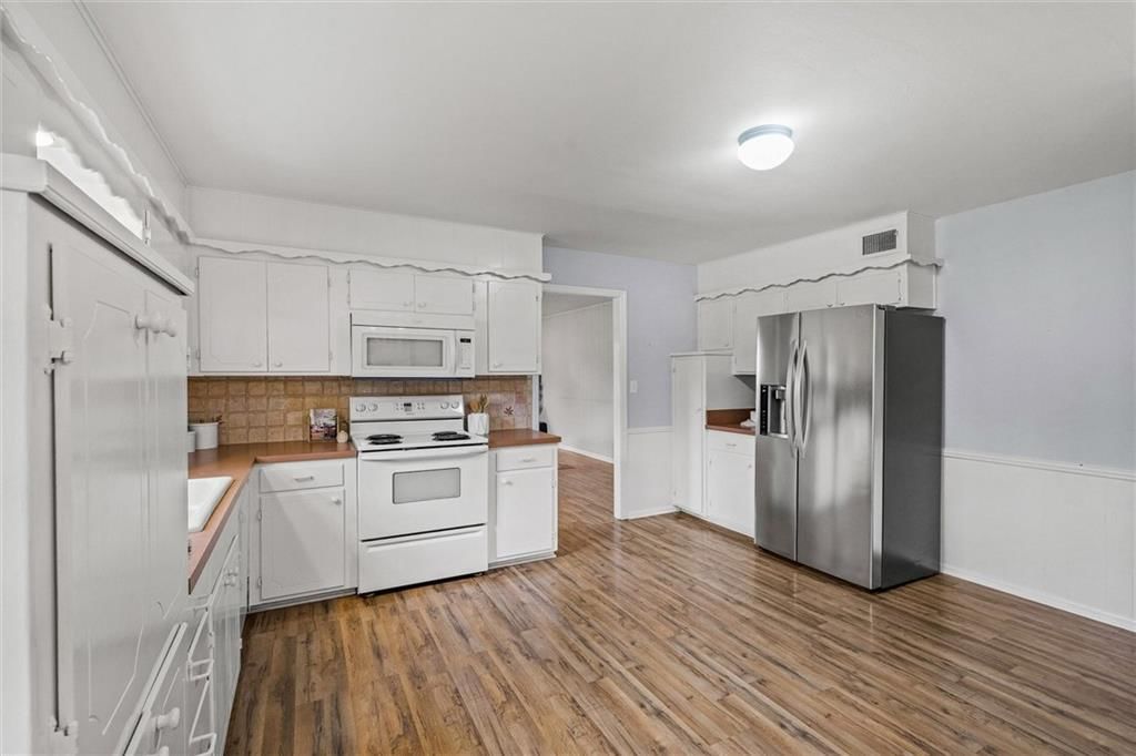 5957 Garnett Street — photo 6