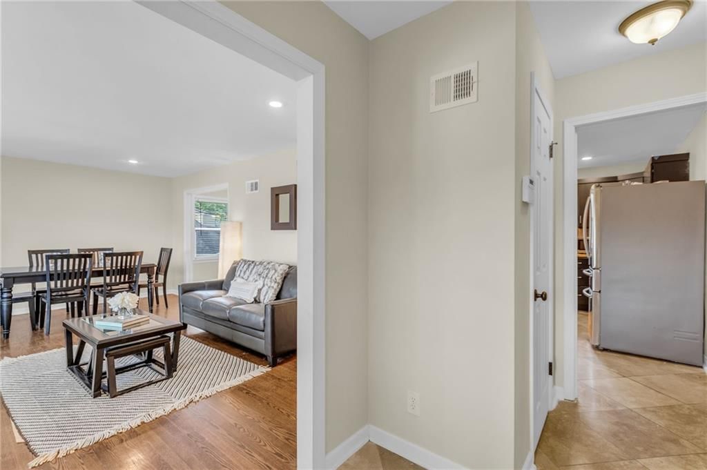 8415 Mission Road — photo 5