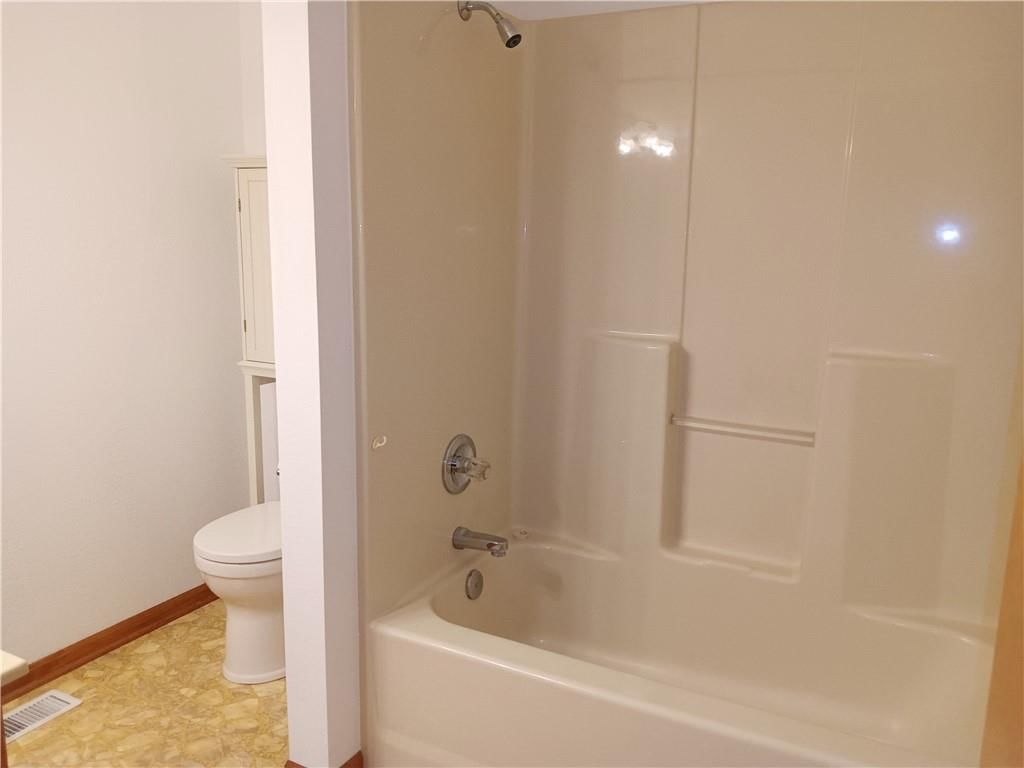 810 Marion Street — photo 25