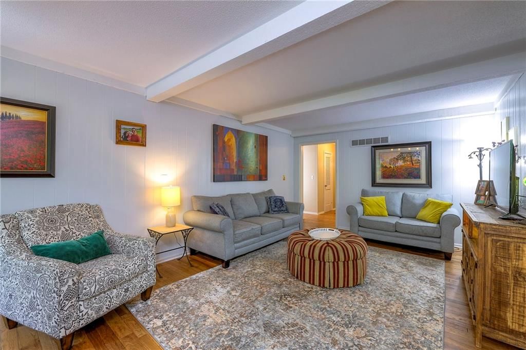 10850 Madison Avenue — photo 23