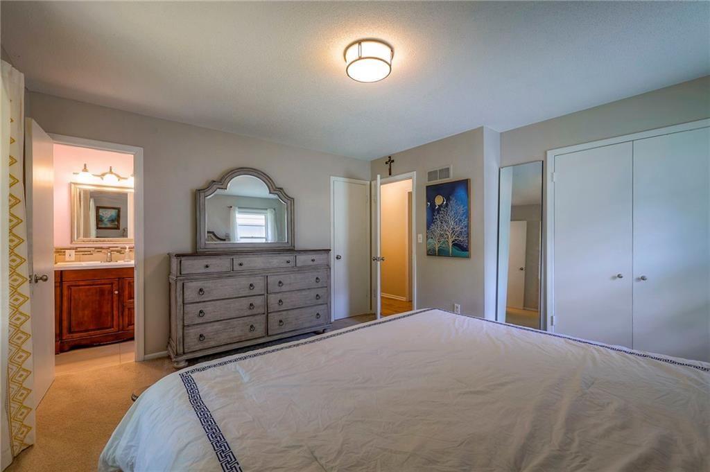 10850 Madison Avenue — photo 29