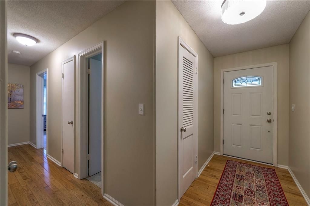 10850 Madison Avenue — photo 9
