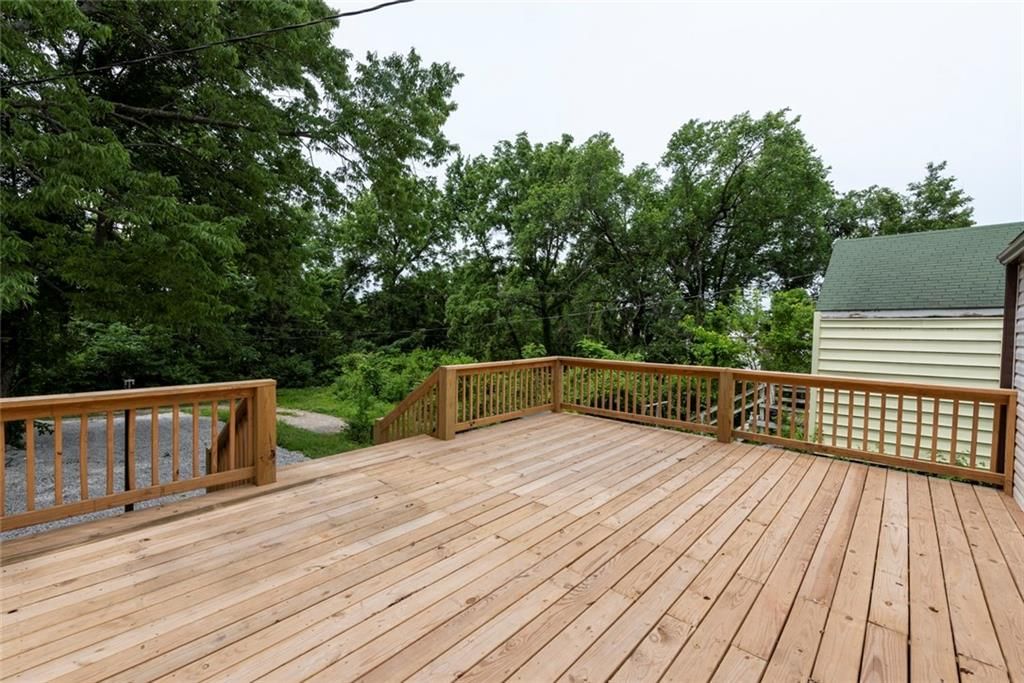 1027 Lafayette Avenue — photo 18