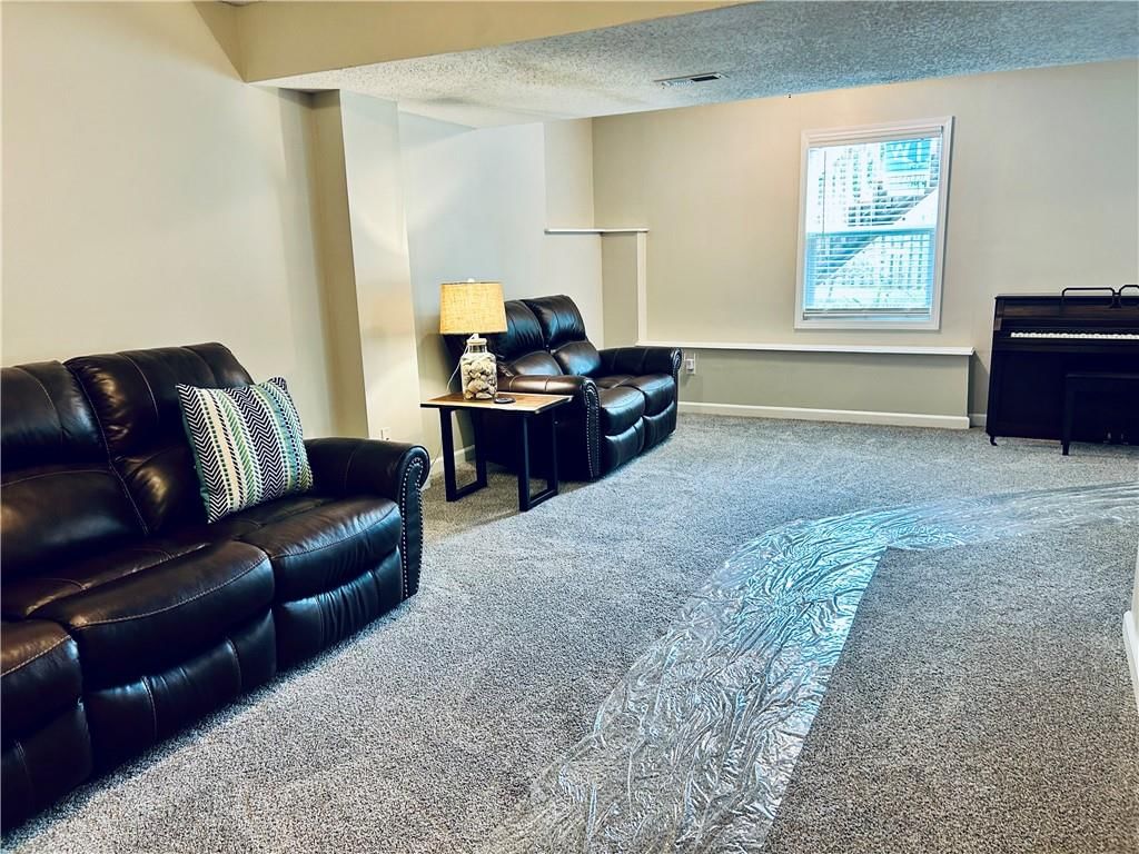 7514 N SKILES Court — photo 31