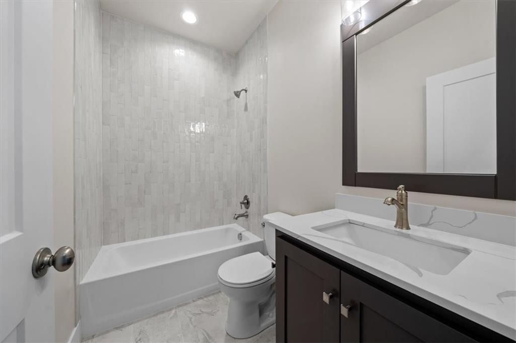 2127 SW Hook Farm Drive — photo 25